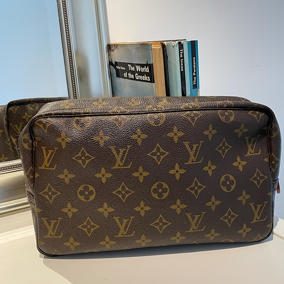 Louis Vuitton Handbags - Authentic Louis Vuitton Trousse cosmetic bag.